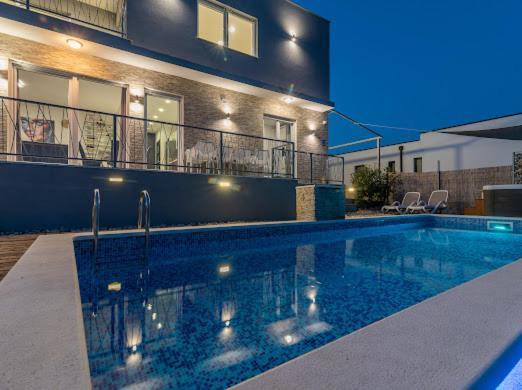 Villa Hedonist Seget Vranjica Exteriör bild