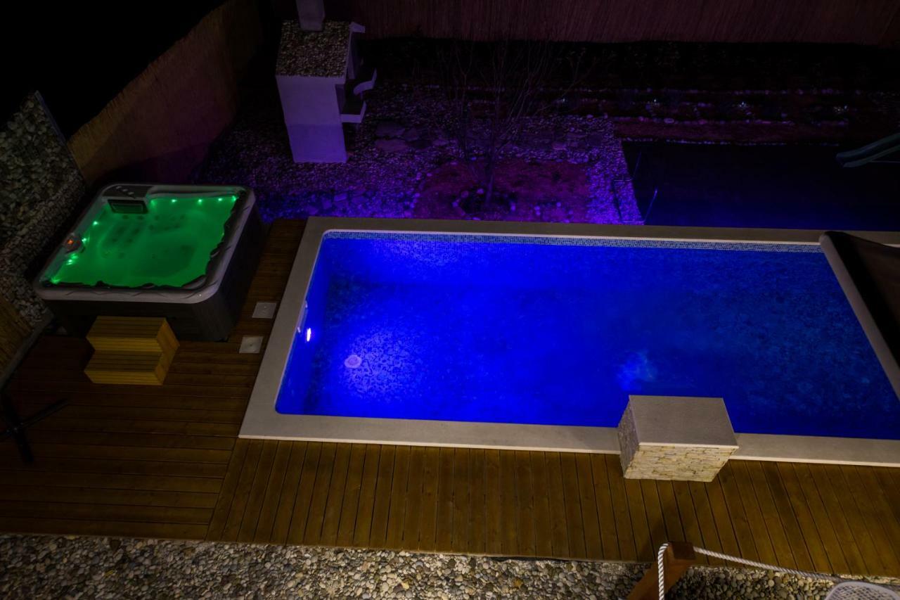 Villa Hedonist Seget Vranjica Exteriör bild