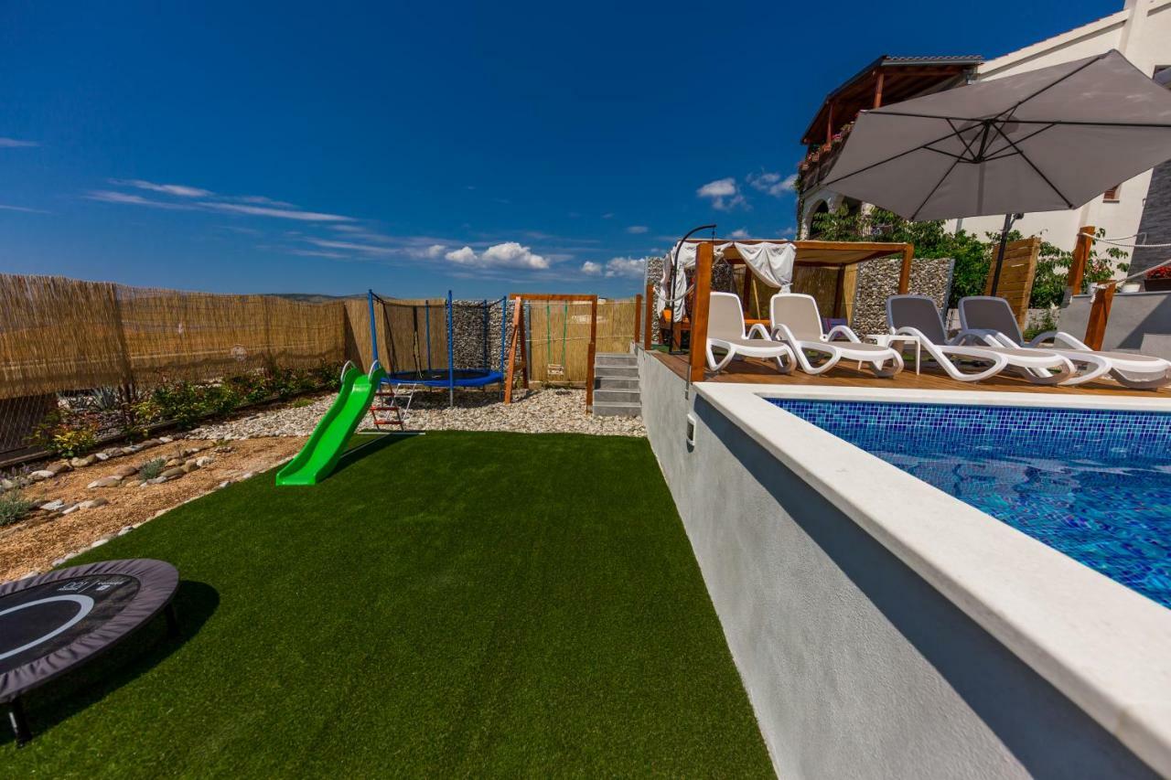 Villa Hedonist Seget Vranjica Exteriör bild